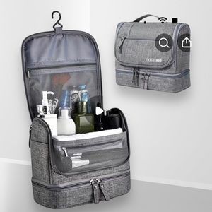 NWT Bon voyage! Compact Cosmetic/Toiletries Bag Canvas w/shoulder straps/handle